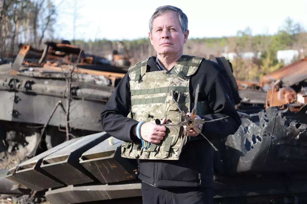 Montana Senator One of the First U.S. Officials to Visit Ukraine