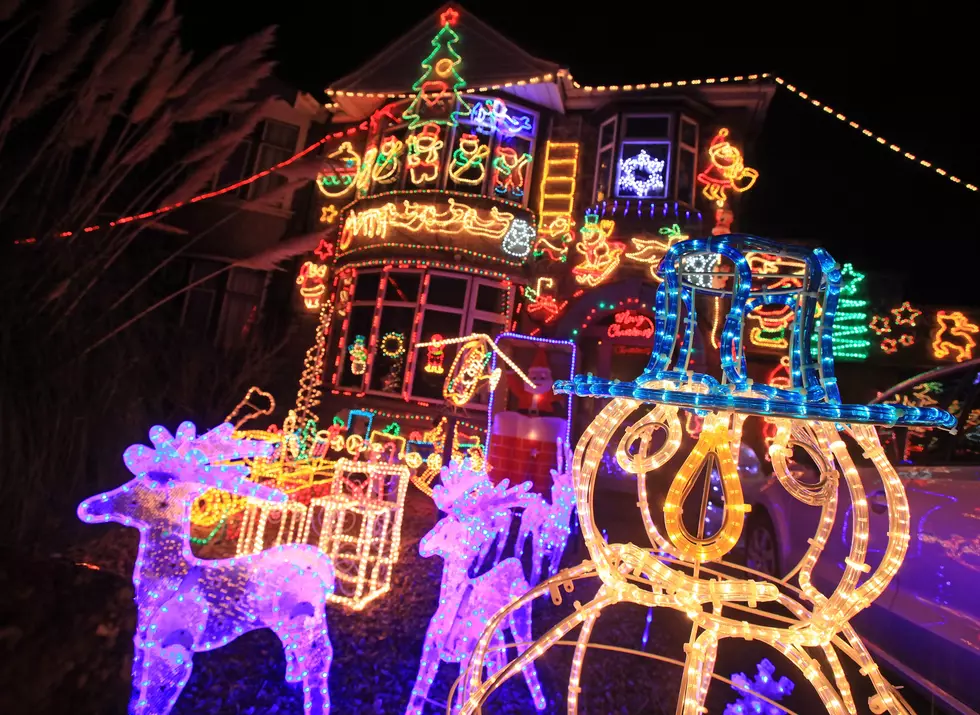 Light Up Western Montana in 2023— Show Us Your Brightest and Most Beautiful Holiday Displays